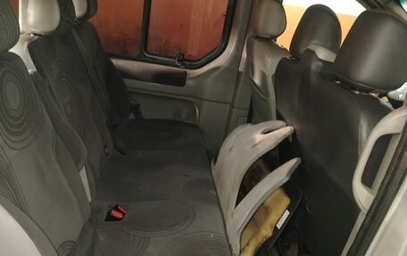 Renault Trafic, 2011 год, 1 200 000 рублей, 7 фотография