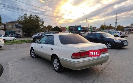 Toyota Crown, 1997 год, 690 000 рублей, 3 фотография