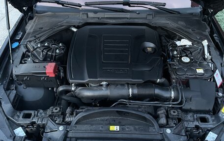 Jaguar XE I рестайлинг, 2017 год, 1 450 000 рублей, 19 фотография