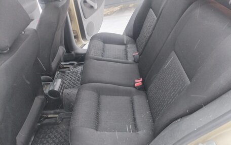 Volkswagen Golf IV, 2002 год, 350 000 рублей, 12 фотография