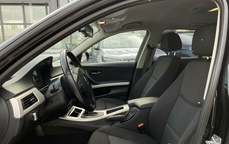 BMW 3 серия, 2011 год, 1 239 000 рублей, 19 фотография