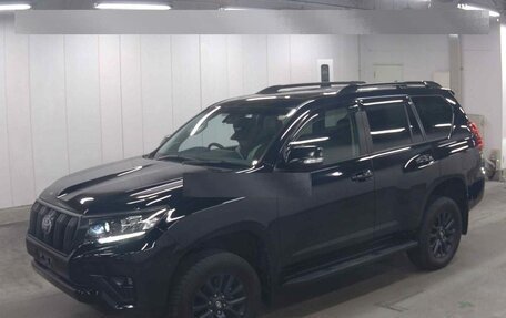 Toyota Land Cruiser Prado 150 рестайлинг 2, 2022 год, 6 200 911 рублей, 3 фотография