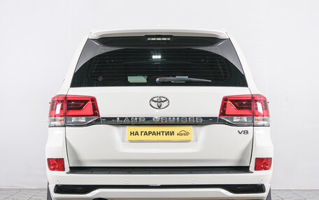 Toyota Land Cruiser 200, 2017 год, 6 349 000 рублей, 6 фотография