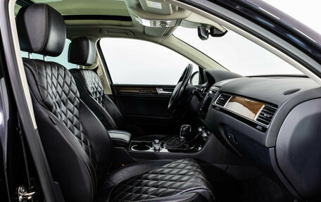 Volkswagen Touareg III, 2017 год, 3 499 000 рублей, 19 фотография