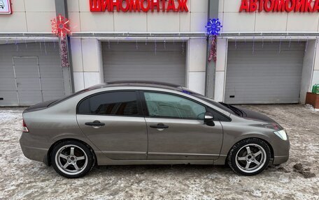 Honda Civic VIII, 2008 год, 585 000 рублей, 2 фотография