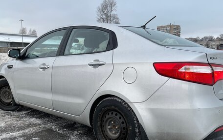 KIA Rio III рестайлинг, 2012 год, 900 000 рублей, 10 фотография