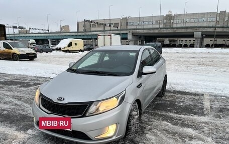 KIA Rio III рестайлинг, 2012 год, 900 000 рублей, 4 фотография