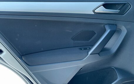 Volkswagen Tiguan II, 2018 год, 2 669 000 рублей, 18 фотография