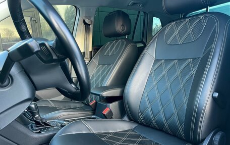 Volkswagen Tiguan II, 2018 год, 2 669 000 рублей, 17 фотография