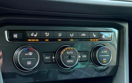 Volkswagen Tiguan II, 2018 год, 2 669 000 рублей, 23 фотография