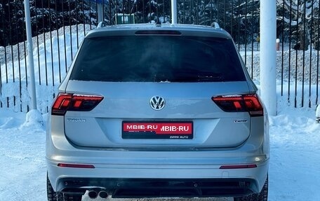 Volkswagen Tiguan II, 2018 год, 2 669 000 рублей, 5 фотография