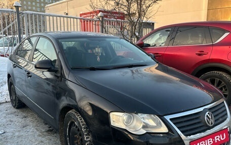 Volkswagen Passat B6, 2005 год, 560 000 рублей, 8 фотография