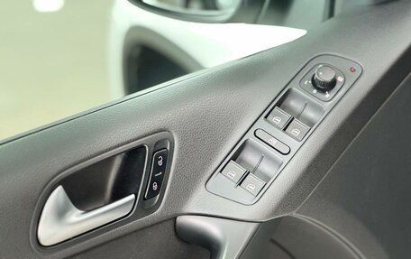 Volkswagen Tiguan I, 2015 год, 1 250 000 рублей, 15 фотография