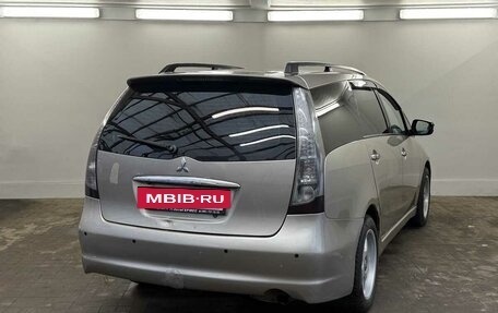 Mitsubishi Grandis, 2005 год, 590 000 рублей, 4 фотография