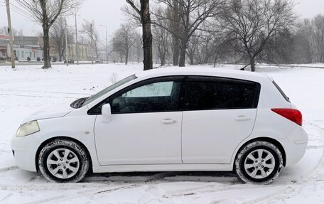 Nissan Tiida, 2011 год, 850 000 рублей, 2 фотография