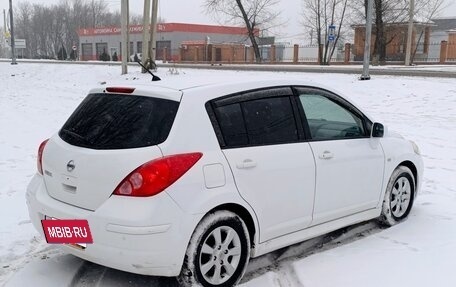 Nissan Tiida, 2011 год, 850 000 рублей, 5 фотография