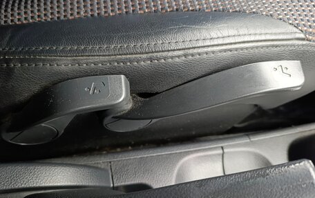 Nissan Tiida, 2011 год, 850 000 рублей, 18 фотография