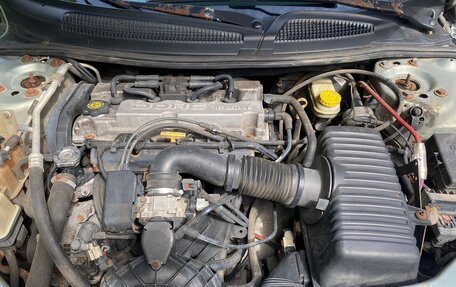 Dodge Stratus II, 2004 год, 230 000 рублей, 5 фотография