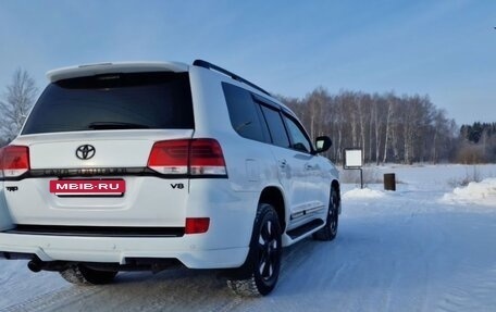 Toyota Land Cruiser 200, 2010 год, 3 150 000 рублей, 3 фотография