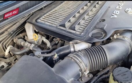 Toyota Land Cruiser 200, 2010 год, 3 150 000 рублей, 9 фотография