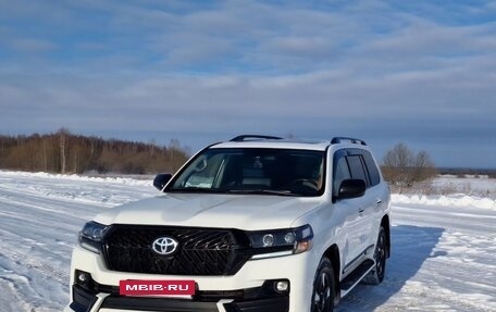 Toyota Land Cruiser 200, 2010 год, 3 150 000 рублей, 10 фотография