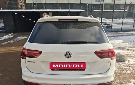 Volkswagen Tiguan II, 2017 год, 2 540 000 рублей, 3 фотография