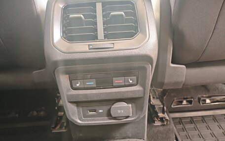 Volkswagen Tiguan II, 2017 год, 2 540 000 рублей, 9 фотография