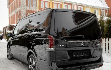 Mercedes-Benz V-Класс, 2025 год, 10 480 000 рублей, 4 фотография