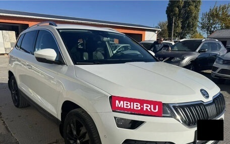 Skoda Karoq I, 2021 год, 2 100 000 рублей, 3 фотография