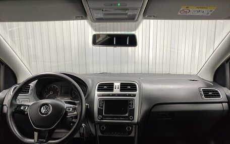 Volkswagen Polo VI (EU Market), 2018 год, 1 140 000 рублей, 8 фотография