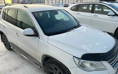 Volkswagen Tiguan I, 2010 год, 700 000 рублей, 1 фотография