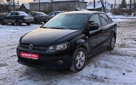 Volkswagen Polo VI (EU Market), 2012 год, 695 000 рублей, 1 фотография