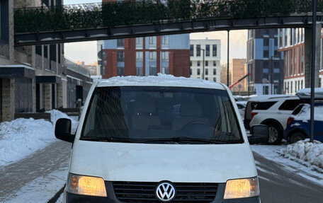 Volkswagen Transporter T5 рестайлинг, 2005 год, 1 250 000 рублей, 2 фотография