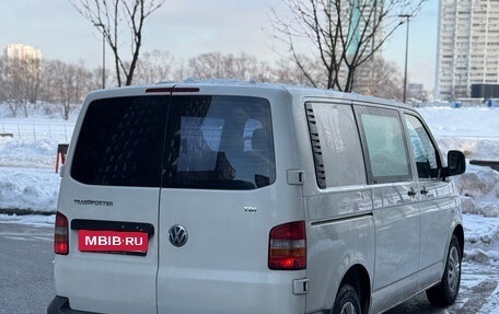 Volkswagen Transporter T5 рестайлинг, 2005 год, 1 250 000 рублей, 3 фотография