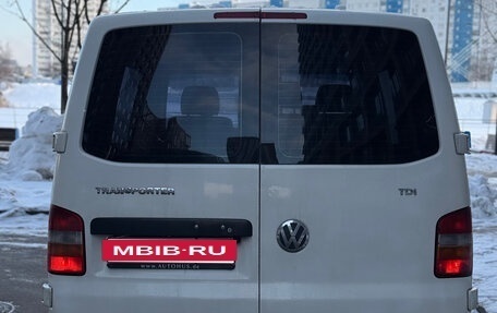 Volkswagen Transporter T5 рестайлинг, 2005 год, 1 250 000 рублей, 5 фотография