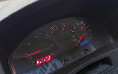 Volkswagen Transporter T5 рестайлинг, 2005 год, 1 250 000 рублей, 12 фотография