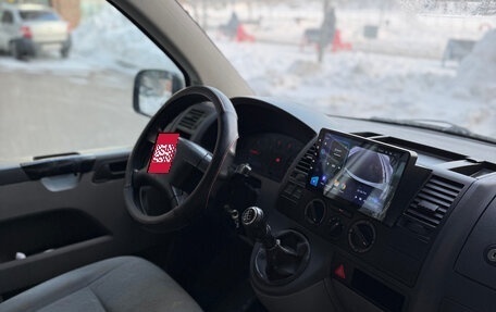 Volkswagen Transporter T5 рестайлинг, 2005 год, 1 250 000 рублей, 10 фотография