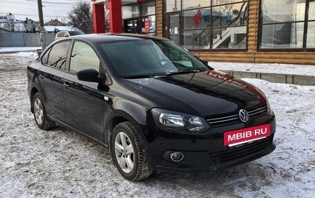 Volkswagen Polo VI (EU Market), 2012 год, 695 000 рублей, 2 фотография