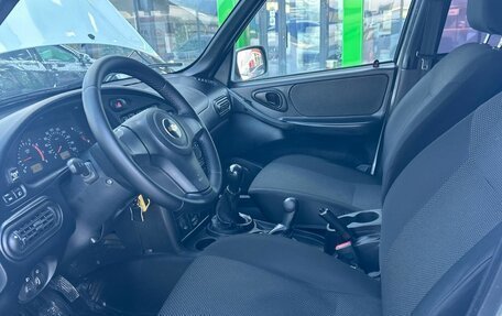 Chevrolet Niva I рестайлинг, 2016 год, 680 000 рублей, 6 фотография