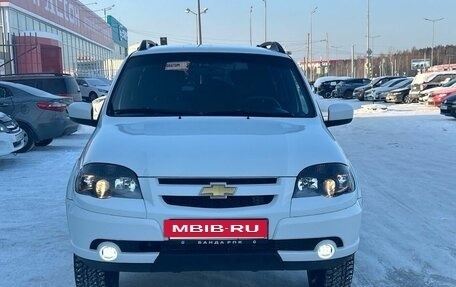 Chevrolet Niva I рестайлинг, 2016 год, 680 000 рублей, 3 фотография