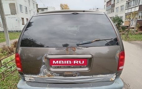 Chrysler Town & Country III, 1998 год, 160 000 рублей, 4 фотография