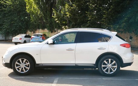 Infiniti QX50 I рестайлинг, 2017 год, 2 100 000 рублей, 17 фотография