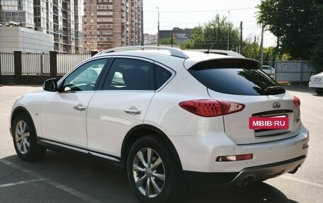 Infiniti QX50 I рестайлинг, 2017 год, 2 100 000 рублей, 16 фотография