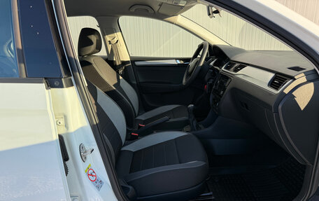 Skoda Rapid I, 2017 год, 1 170 000 рублей, 12 фотография