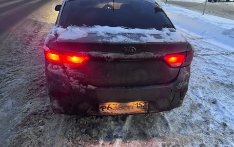 KIA Rio IV, 2018 год, 850 000 рублей, 4 фотография