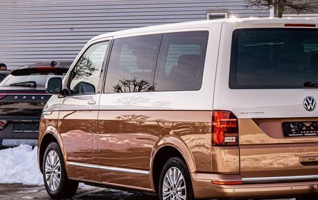 Volkswagen Multivan T6 рестайлинг, 2019 год, 5 395 000 рублей, 9 фотография