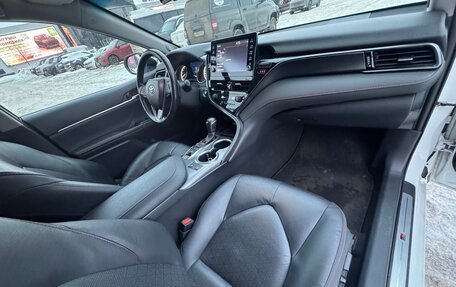 Toyota Camry, 2021 год, 3 500 000 рублей, 12 фотография