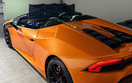 Lamborghini Huracán, 2017 год, 22 000 000 рублей, 5 фотография