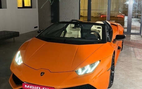 Lamborghini Huracán, 2017 год, 22 000 000 рублей, 10 фотография