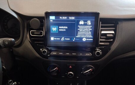 Hyundai Solaris II рестайлинг, 2021 год, 1 820 000 рублей, 10 фотография